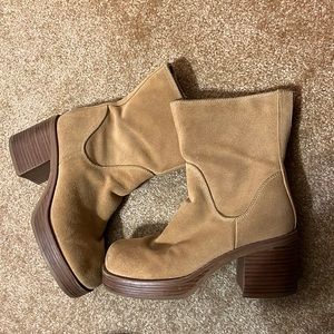 Xhilaration vintage suede chunky boots